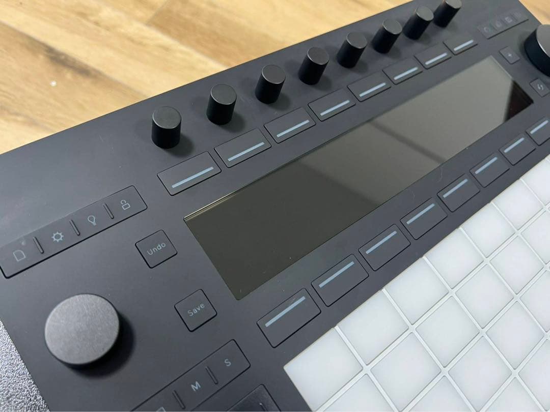 【ほぼ未使用品】Ableton Push3 Stand alone 専用ケース付