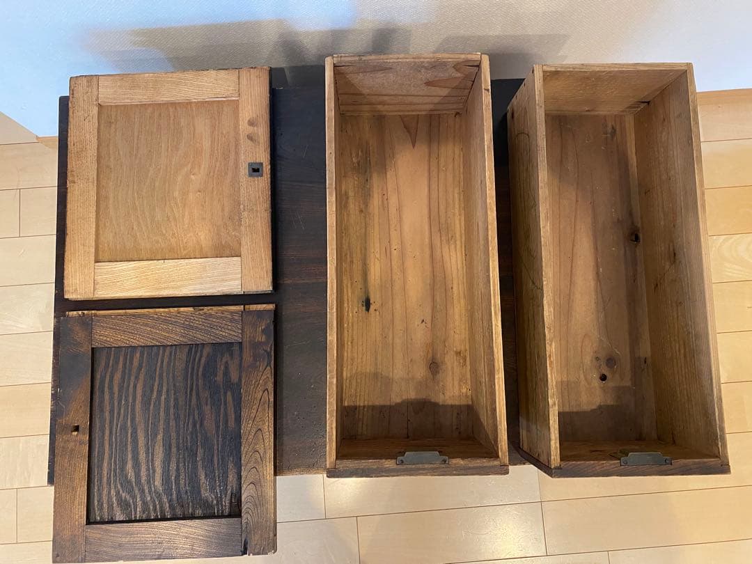 木製引き戸収納キャビネット　引き出し2つ