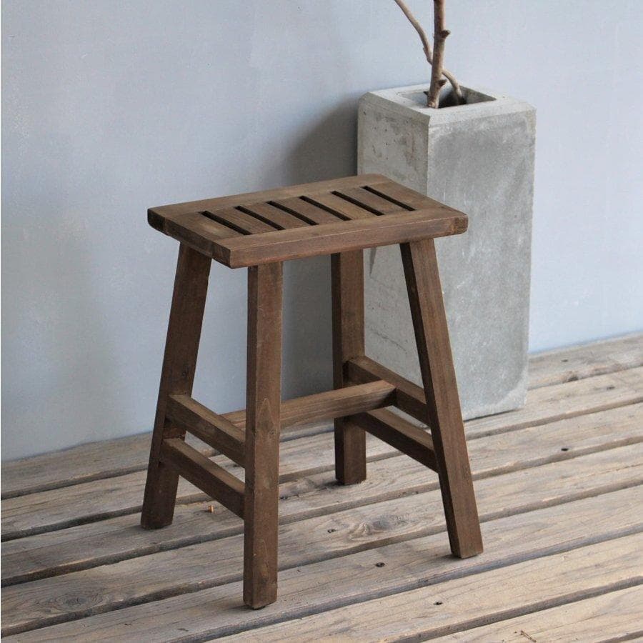 お値引き品　木製 椅子 スツール 無垢材　ガーデンチェア