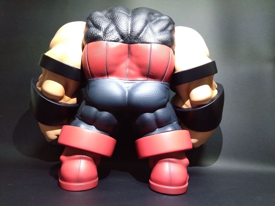 MONDO ジャガーノート ブラックver. ソフビ