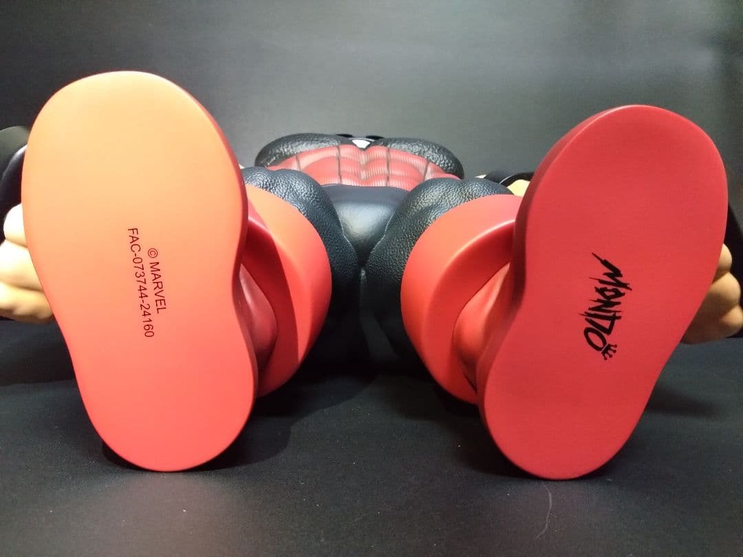 MONDO ジャガーノート ブラックver. ソフビ