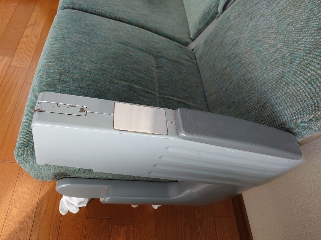 会津鉄道AT-400形座席(683系類似)①