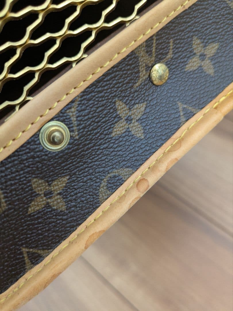 LOUISVUITTON　ペットキャリー