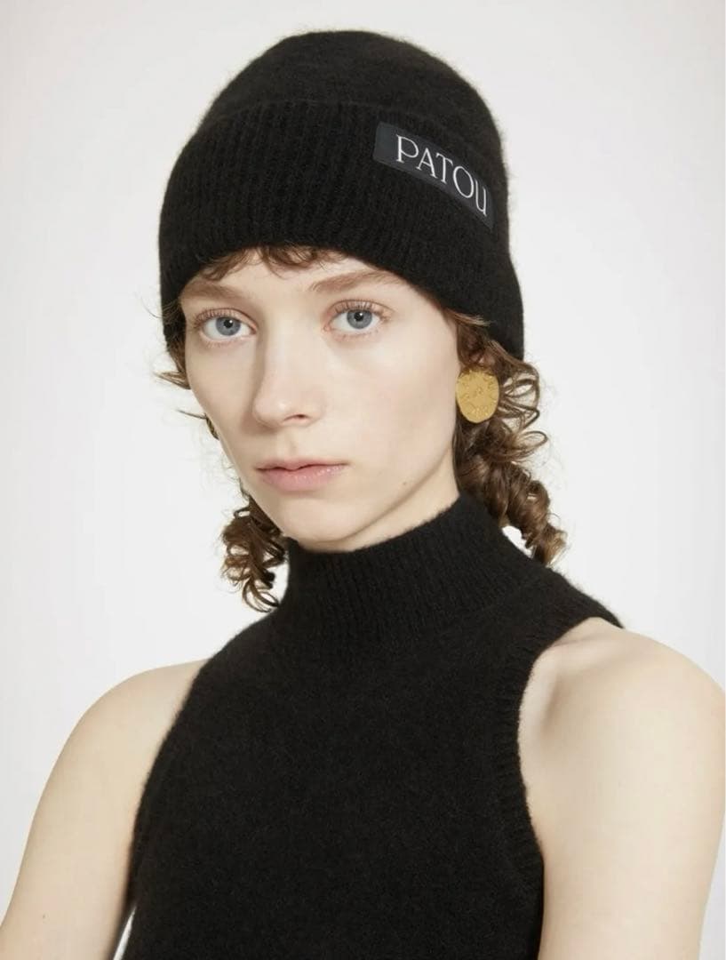 SALE! PATOU パトゥ　新品未使用　ニットビーニー