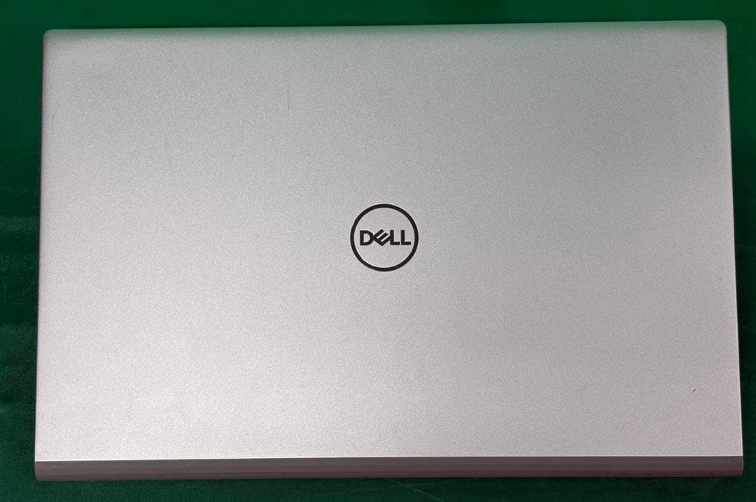 ⭐️M1012A⭐️ Dell inspiron 5502 i7-1165G7