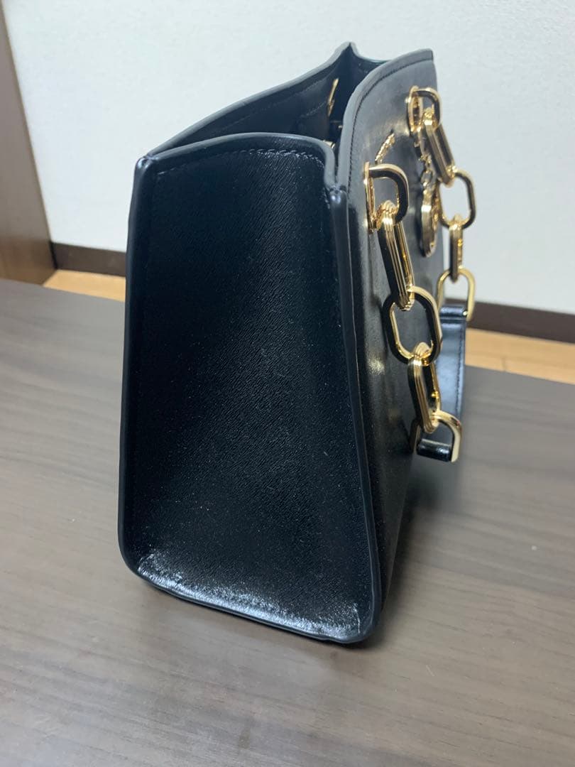 マイケルコース CYNTHIA レザー サッチェル スモール 黒