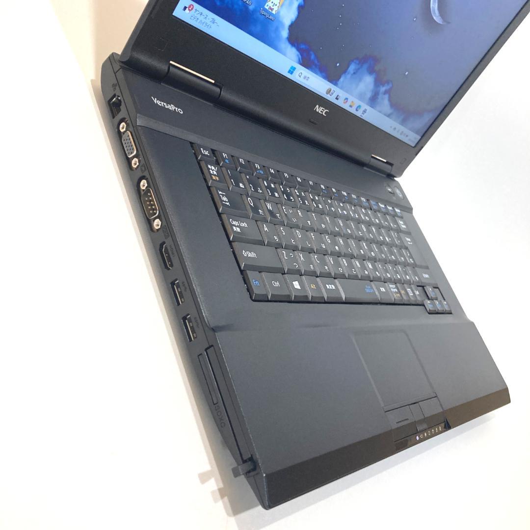 初心者✨快適i3・大画面・DVD✨黒✨すぐ使えるノートパソコン◇D321-4