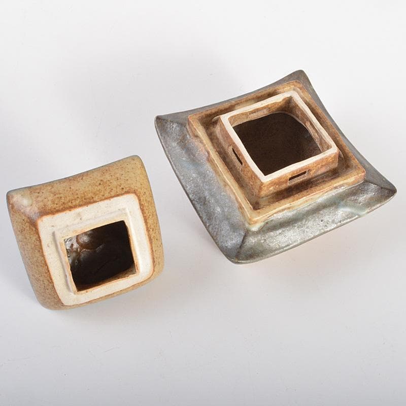 茶道具　陶磁器　二重の塔　塔香炉　在銘　共箱　C　6119