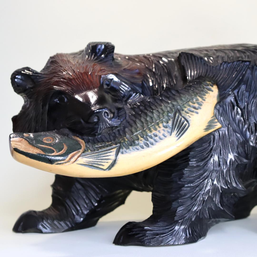 木彫り熊　斎藤実光 作