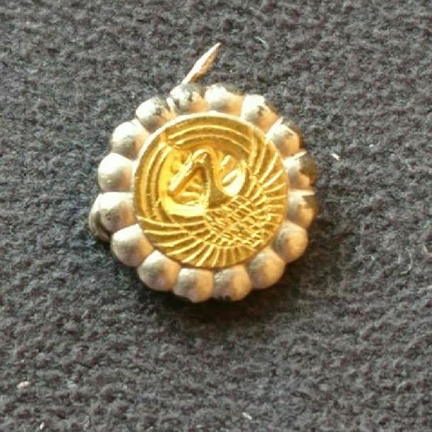 創価学会 バッジ 幹部 徽章 区長