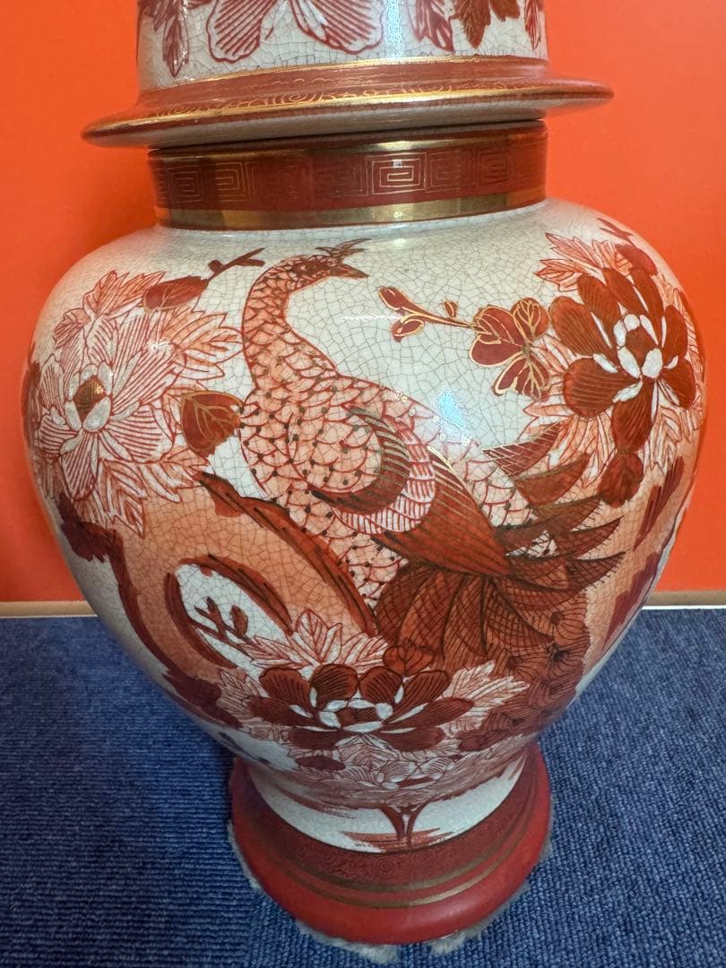 1863 薩摩焼　九十字壺　金継ぎ　赤絵金彩　孔雀牡丹　沈香壷　高40cm時代物