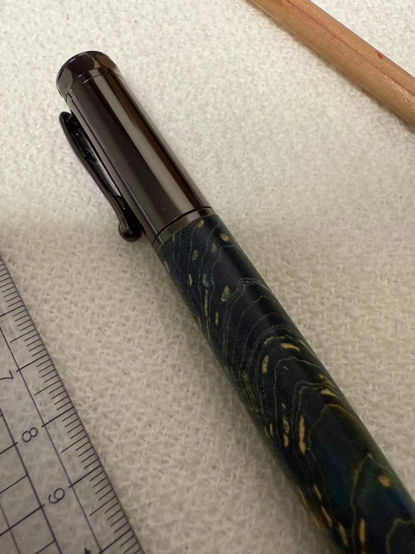 川窪さんの万年筆、絶版