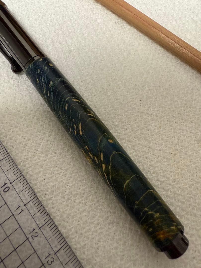 川窪さんの万年筆、絶版
