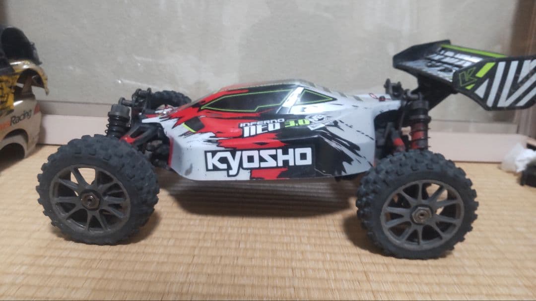 京商 1/8 インファーノNEO 3.0VE