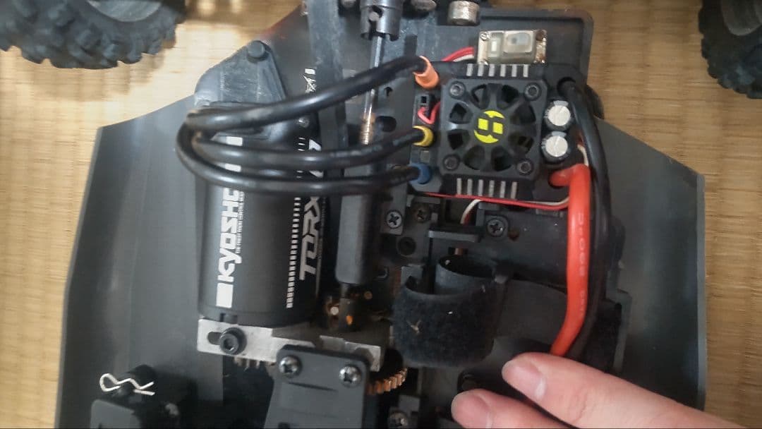 京商 1/8 ブラシレス インファーノNEO 3.0VE