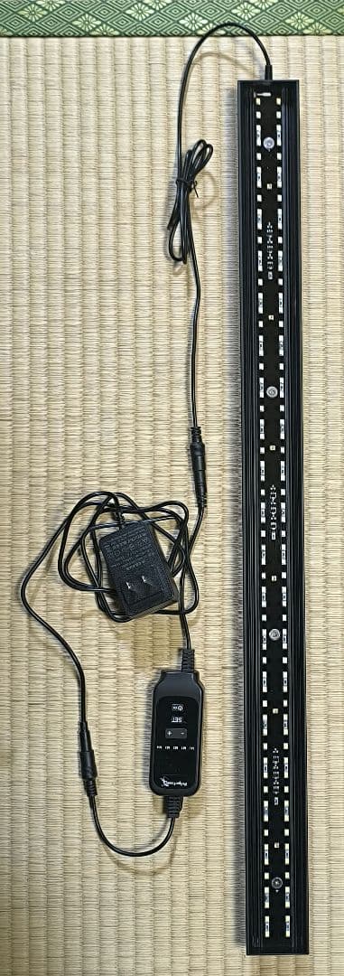 【点灯400時間以下】ゼンスイ バータイプ ソラリウム UV LED 700