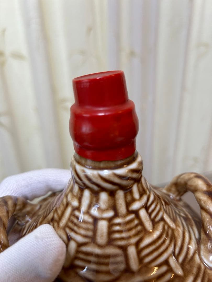 希少　未開栓 パスカル コンボー リザーブ 陶器ボトル 700ml　化粧箱なし