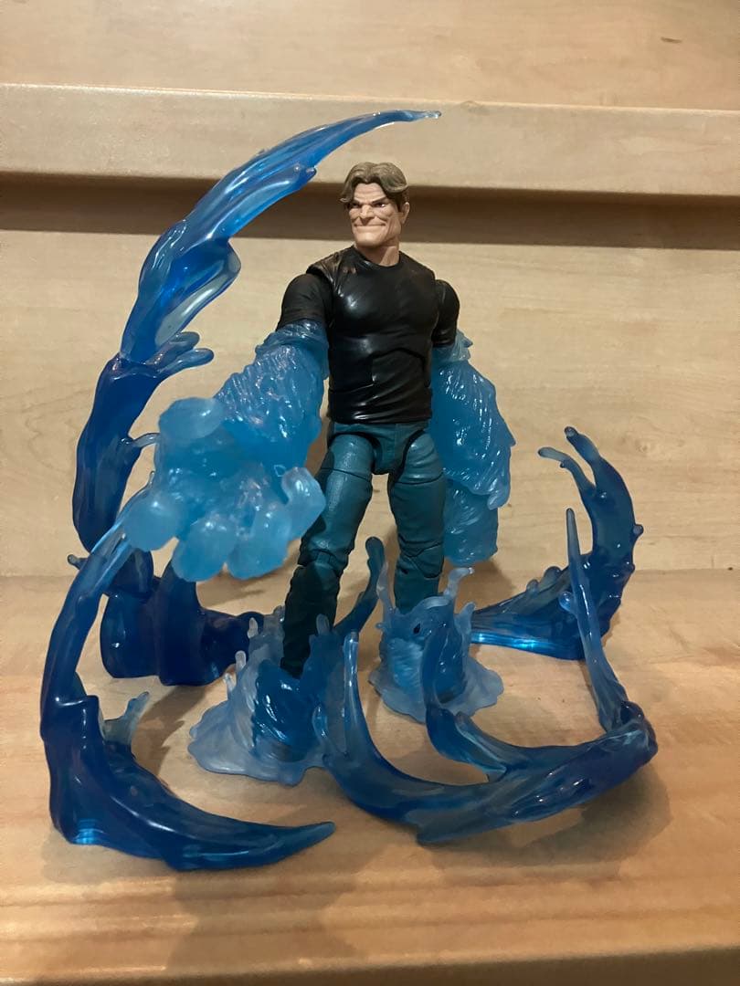 マーベルレジェンド　ハイドロマン　トゥームストーン