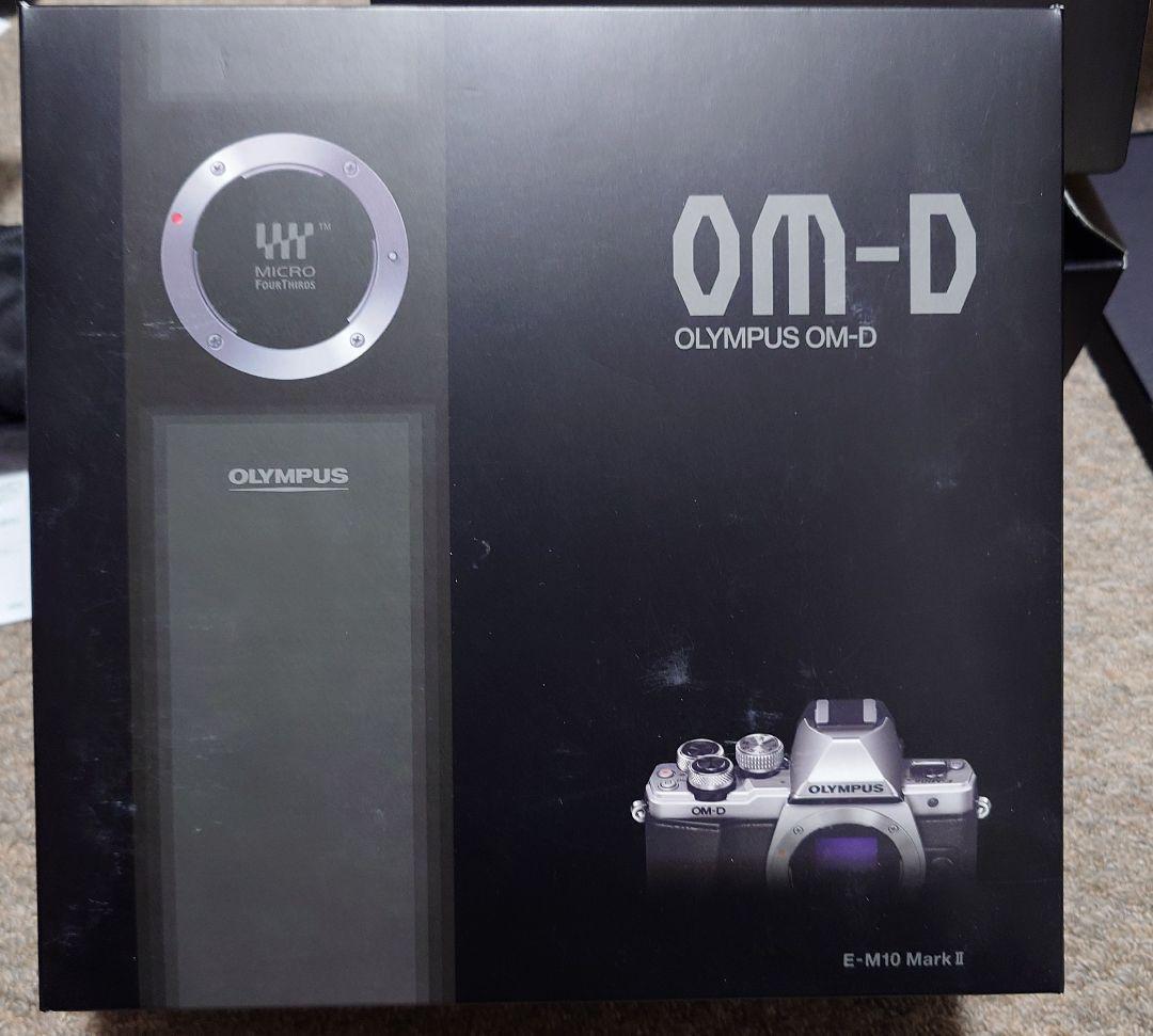 OLYMPUS OM-D E-M10 Mark II　ダブルズームレンズキット