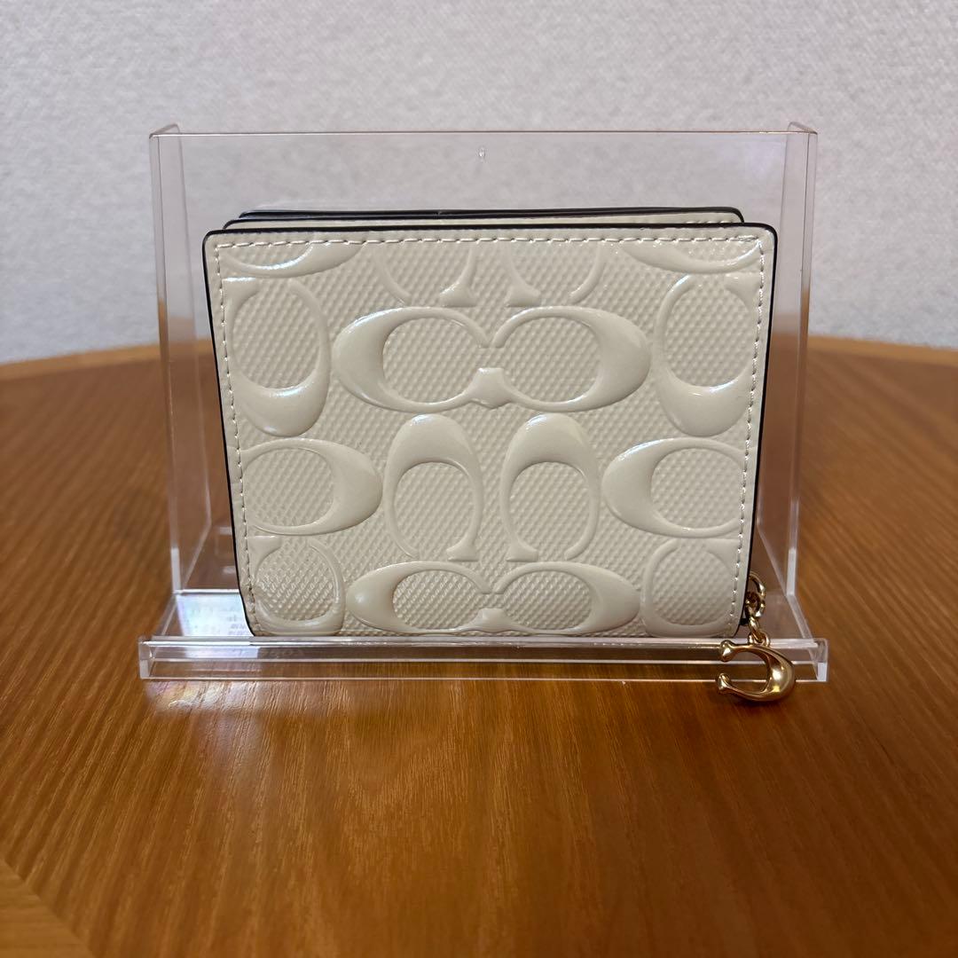 コーチ　二つ折り　財布