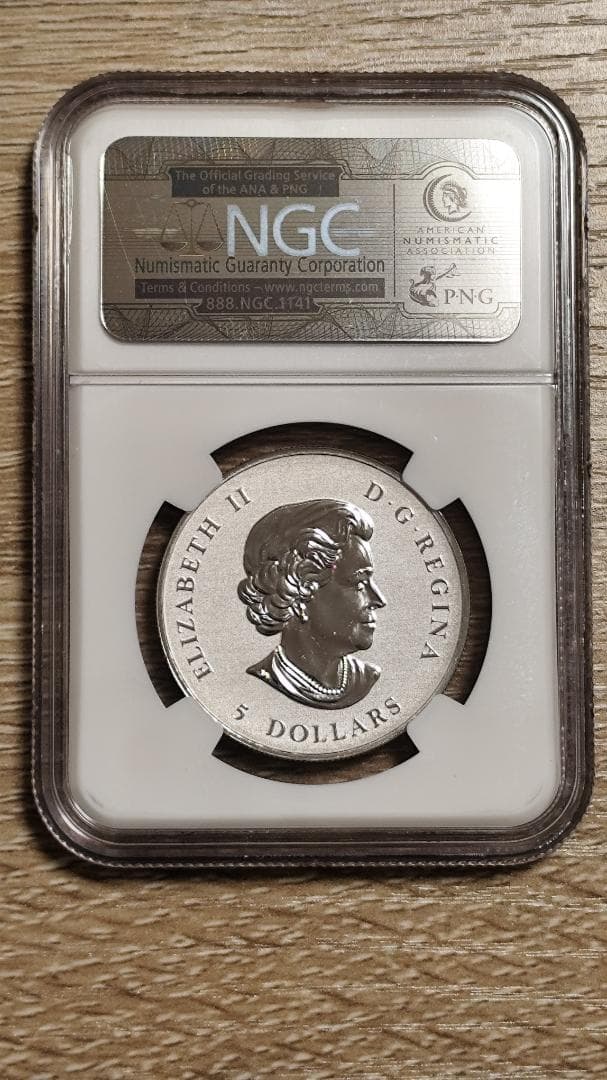 NGC PF68☆2010 カナダ メイプルリーフ 銀貨 5ドル 記念