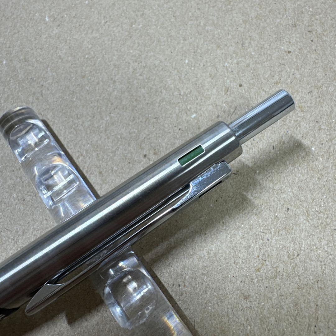 新品 廃盤 PILOT パイロット 細字4色 ボールペン 多色ペン 振り子式