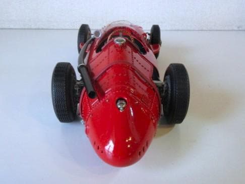 特価 CMC (1/18) マセラティ250F