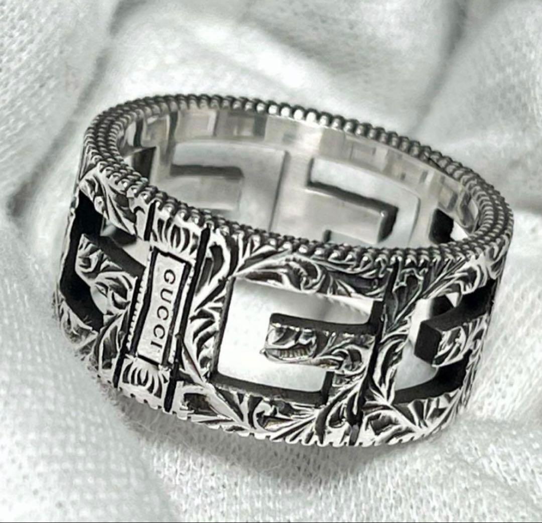 GUCCI スクエアG 17号