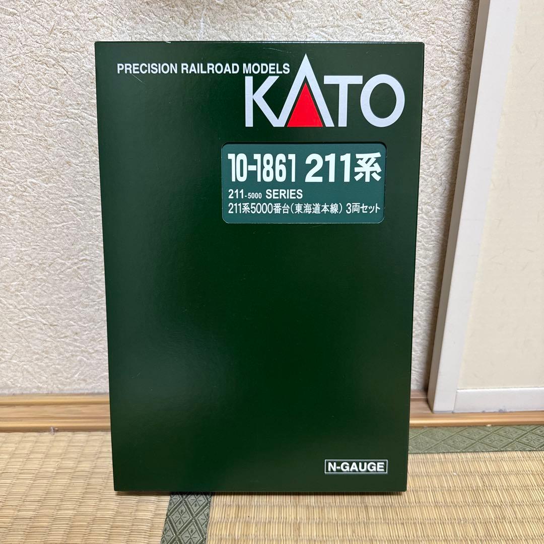 KATO 211系5000番台3両セット Nゲージ