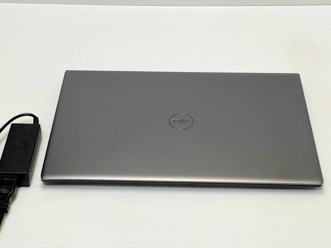 N*a様 第10世代Core i5 VOSTRO 15 5501 NVME256