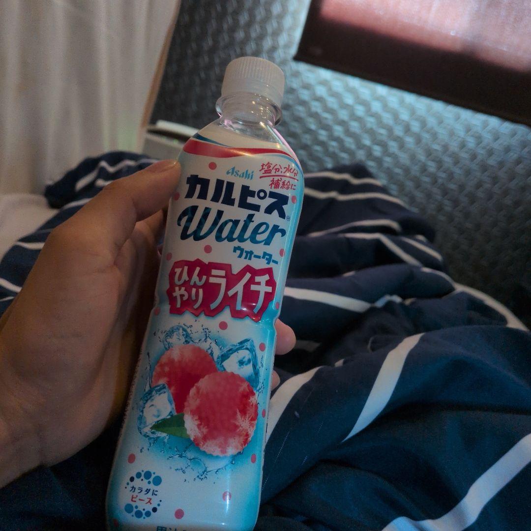 カルピスウォーター ひんやりライチ