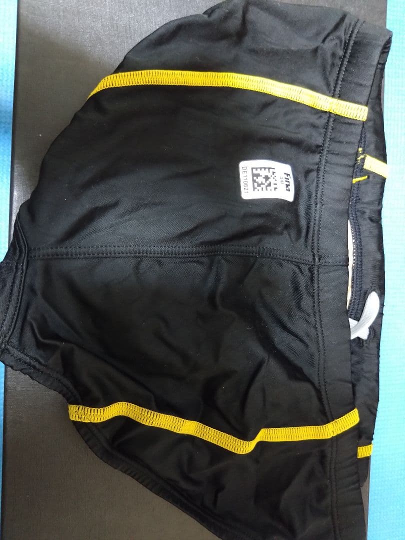 最終価格 競パン Vパン arena PYTHON レア L