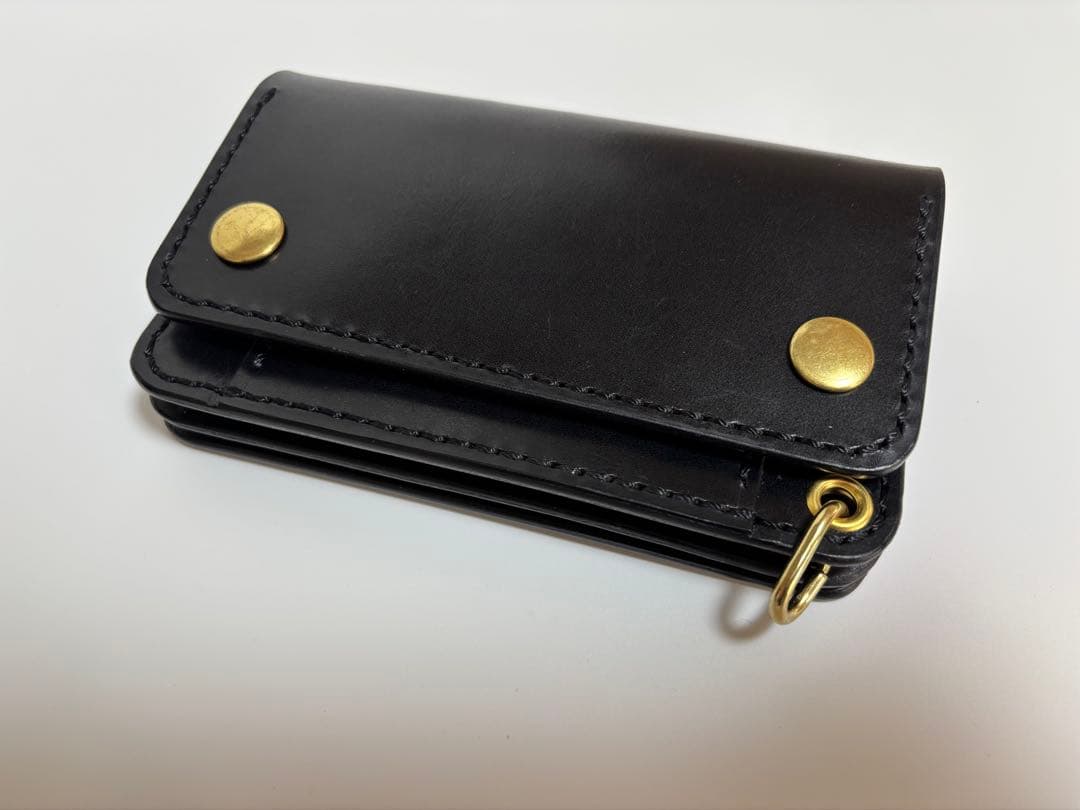 Staryan 黒　　ヌメ革ロマネスク　トラッカーウォレット　三層　真鍮