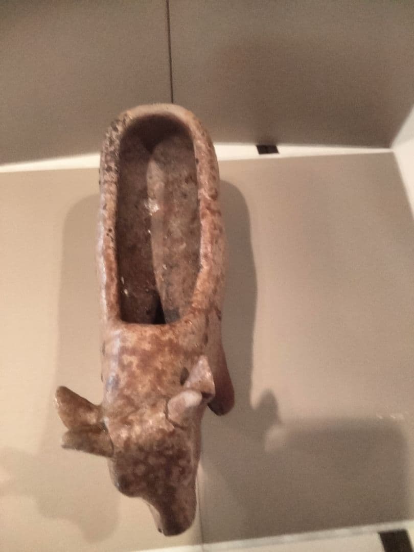 Bizen-yaki 備前焼　島村光　丑（良品）価格交渉出来ますので