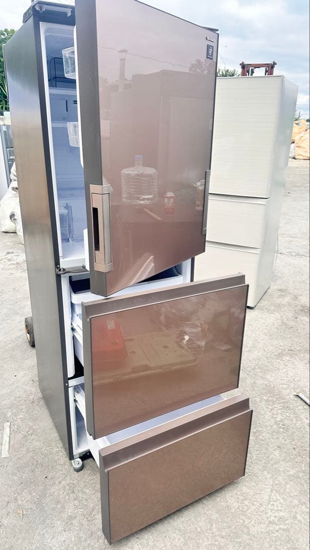 【井上】ブラウン 3ドア冷蔵庫 ガラス扉