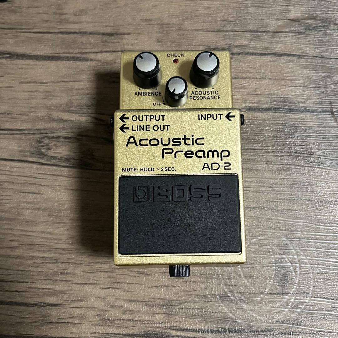 超美品　BOSS アコースティックプリアンプ AD-2 エフェクター