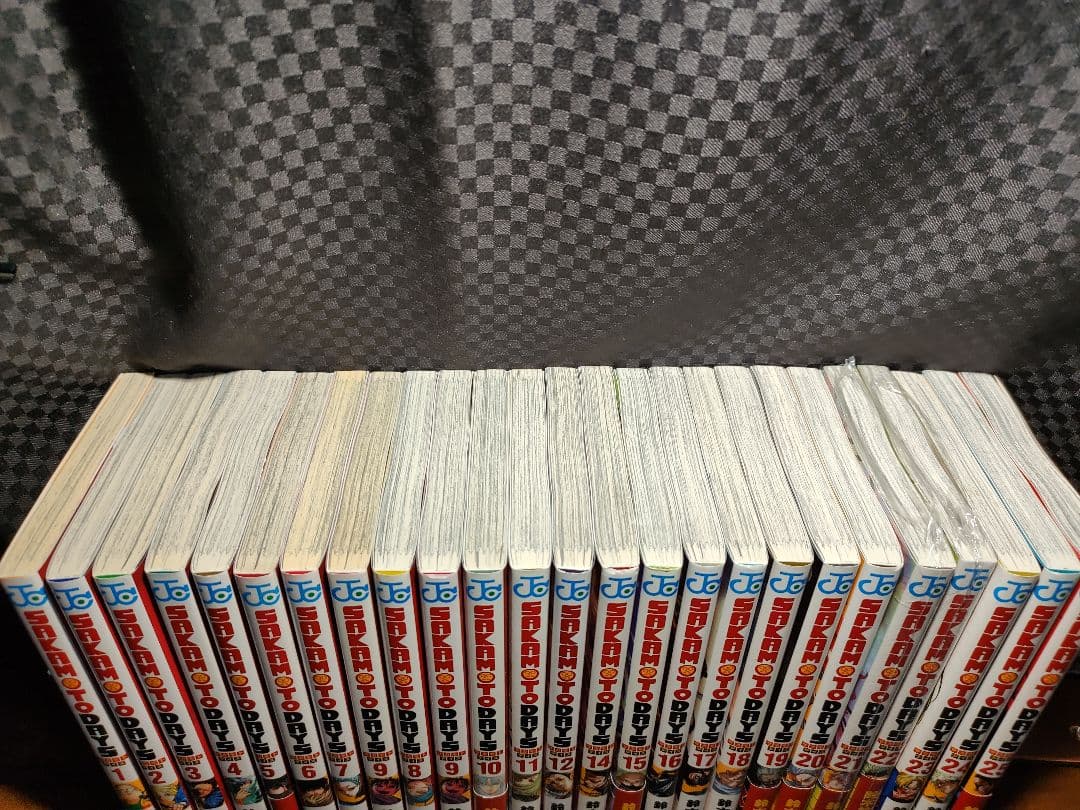 中古　SAKAMOTO DAYS　サカモトデイズ1〜25巻