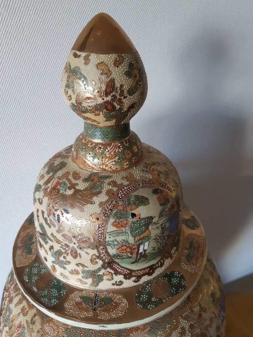 【直接お渡し】絢爛豪華 沈香壺 薩摩