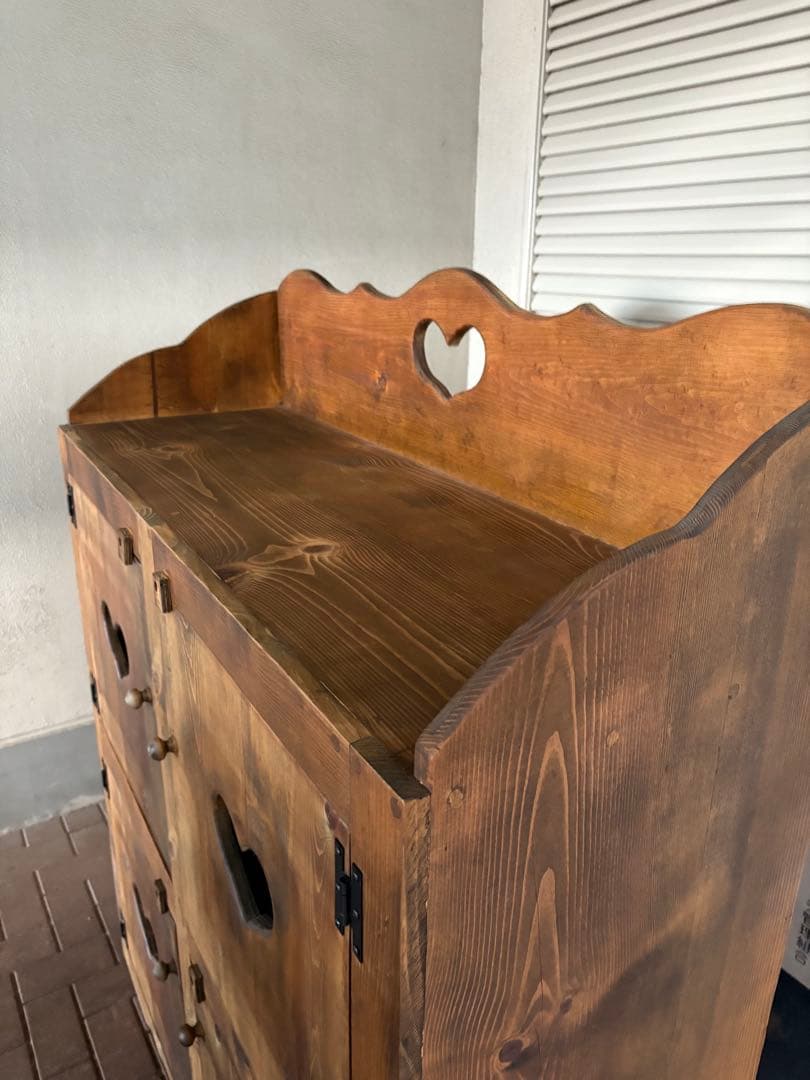 メ*4様 カントリー ナチュラルウッドハート型キャビネット