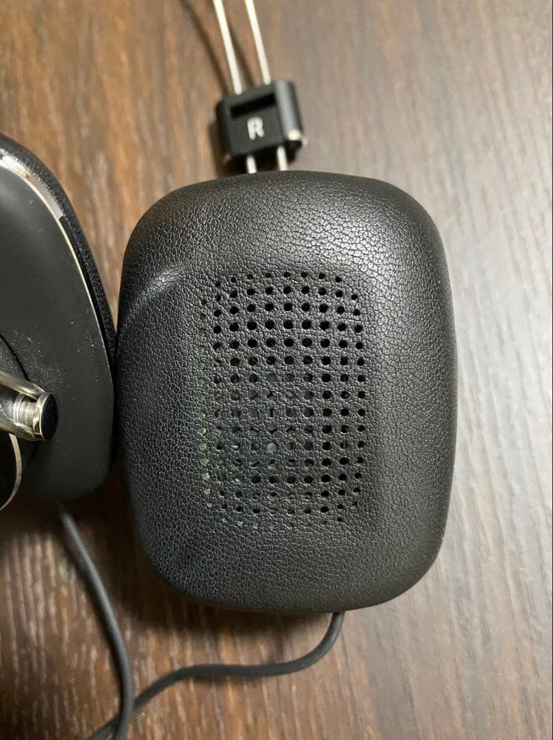 Bowers & Wilkins P3 Series 2 ヘッドフォン
