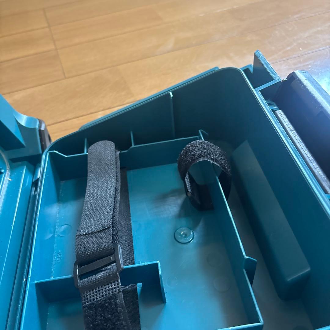 【超美品】Makita ポータブルテレビ