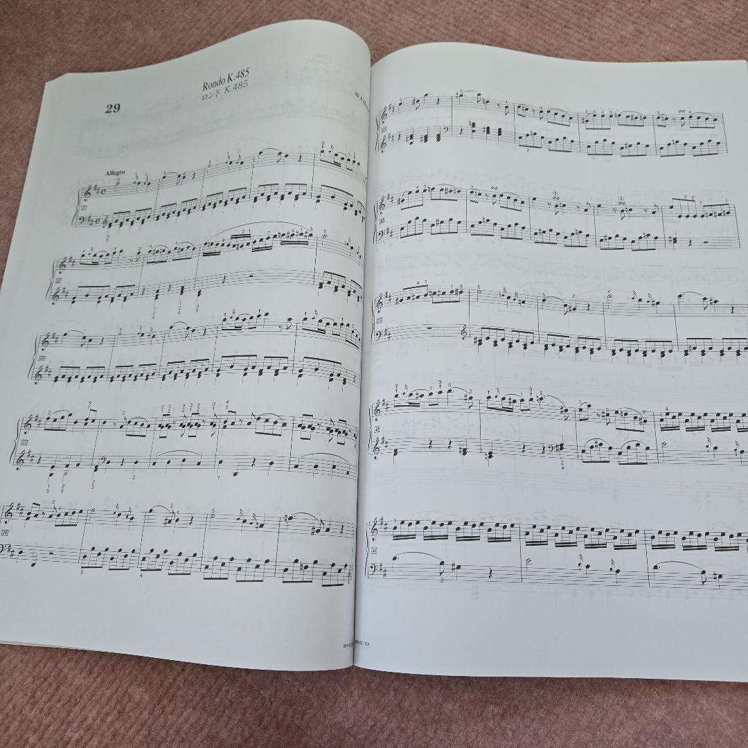 美品！CASIO Privia px-s1100 ホワイト電子ピアノ 88鍵