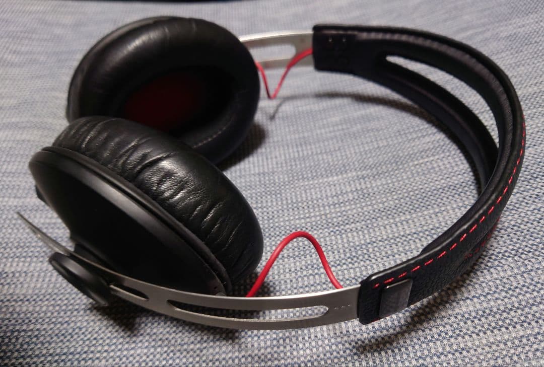 Sennheiser Momentum Black 箱付き+3,5mmリケーブル