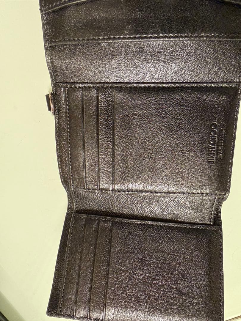 ぱすてるさん✨未使用‼️JIMMY CHOO 三つ折財布 黒 レザー