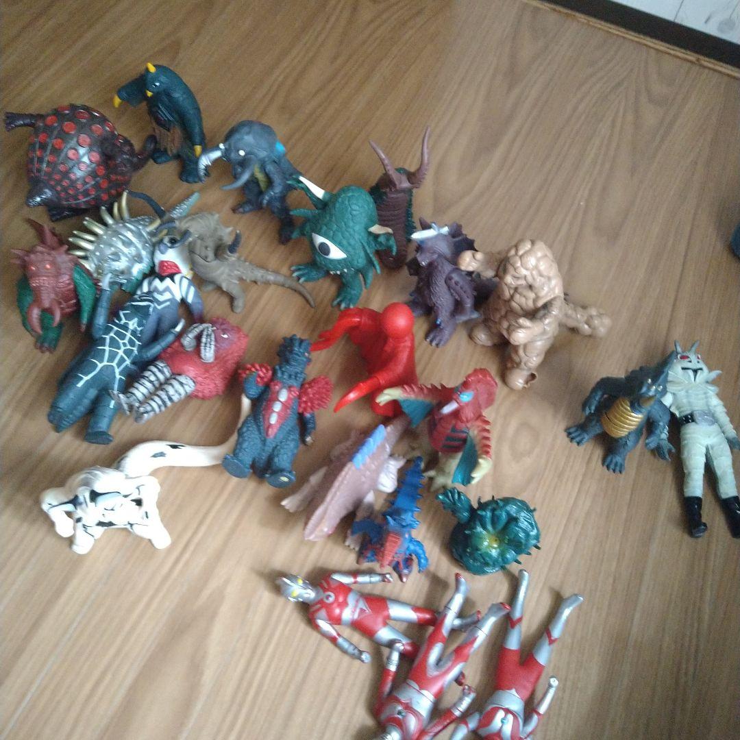 ウルトラマンシリーズ 怪獣フィギュアセット最終価格