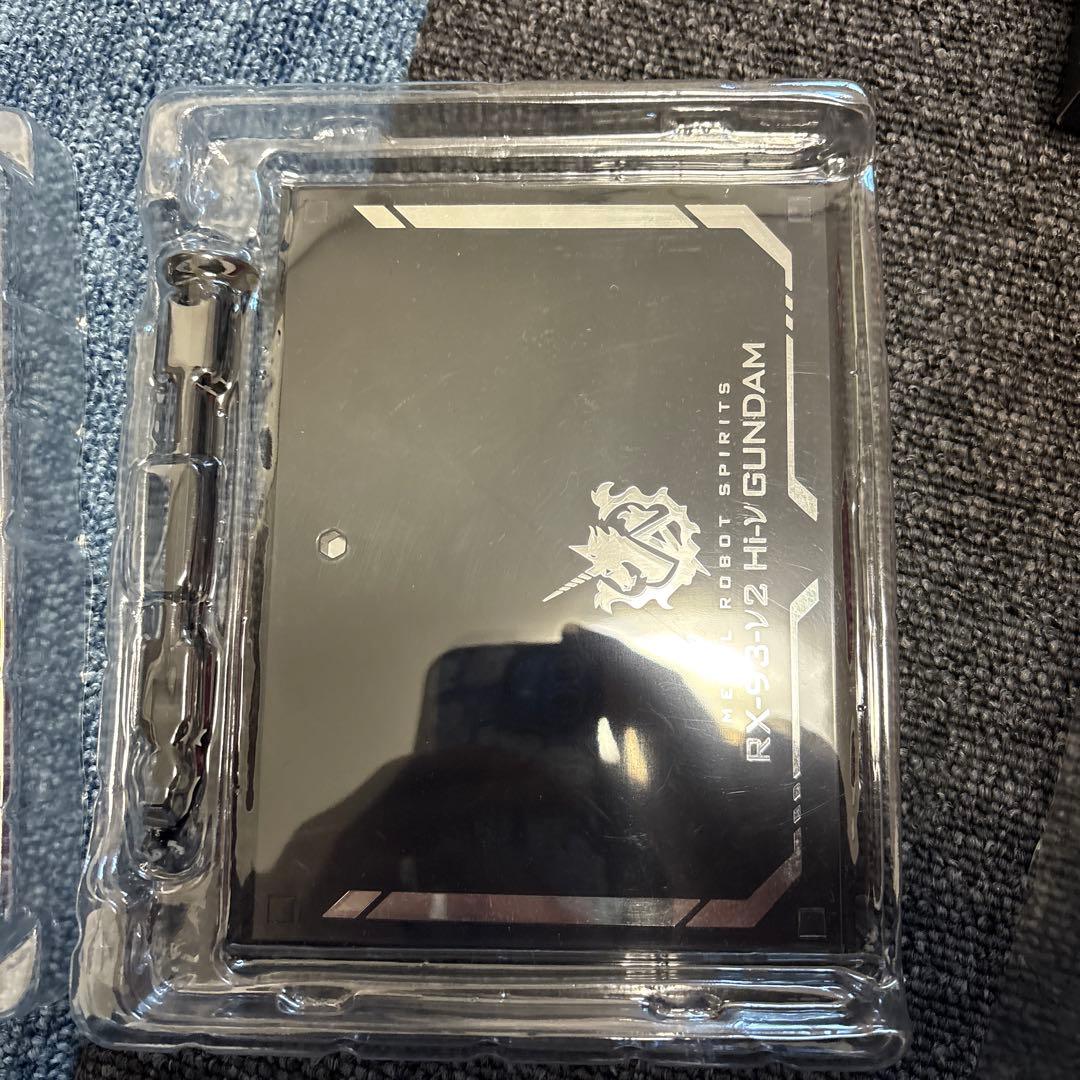 L ROBOT魂　Hi-νガンダム