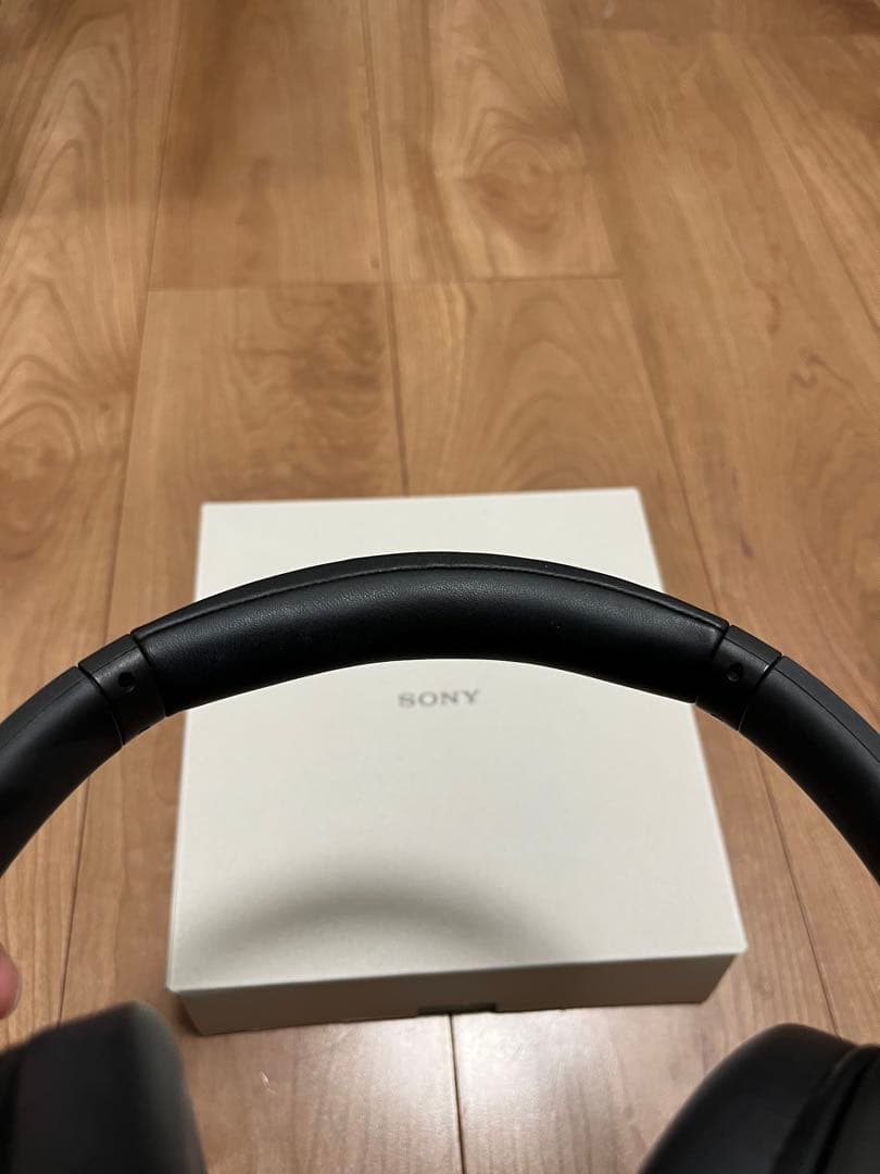 【美品】SONY ワイヤレスノイズキャンセリングヘッドホン WH-CH720N