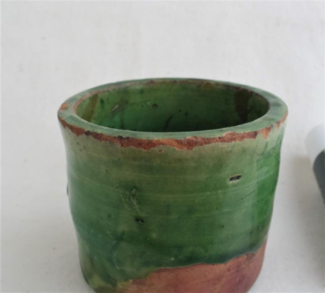 緑釉　筒杯　欧州　18C頃