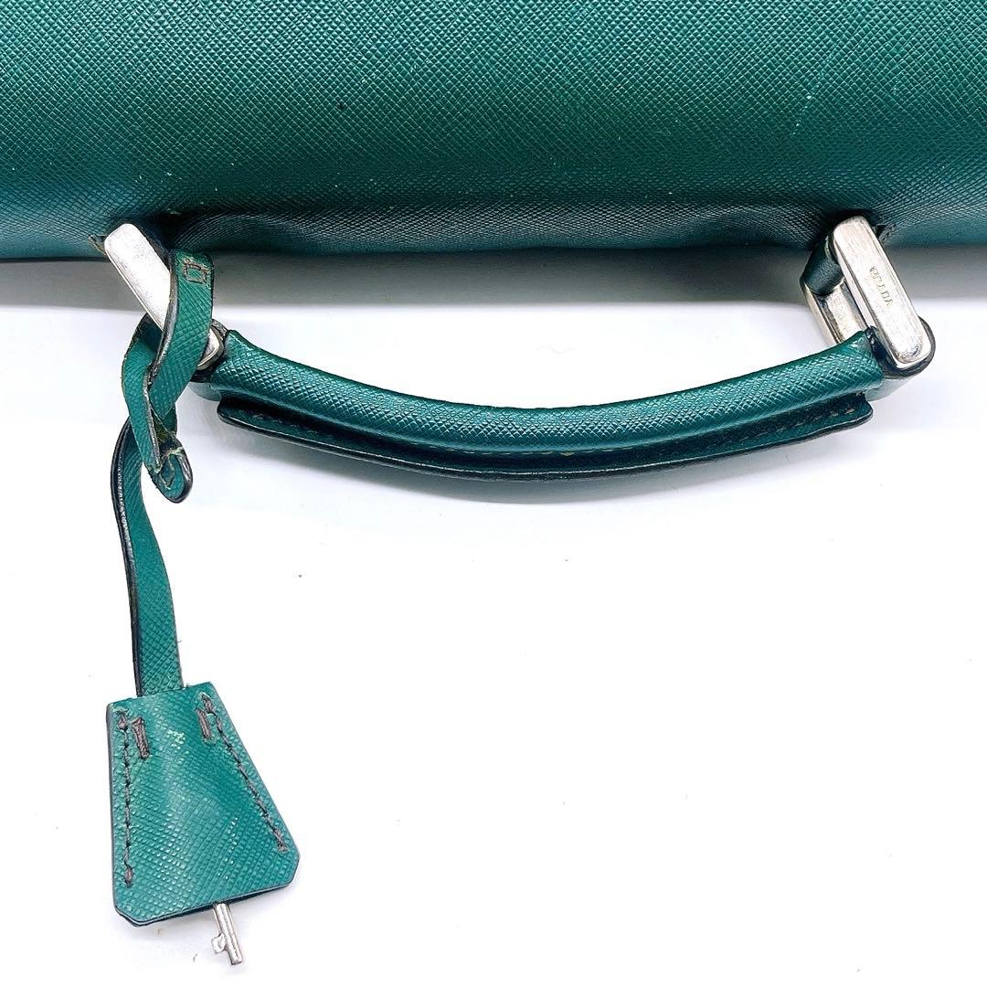 PRADA プラダ　メンズ　レザー　ビジネスバッグ　ブリーフケース　緑