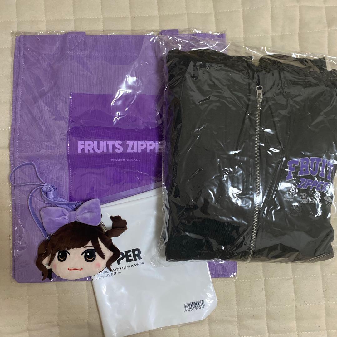 FRUITSZIPPER 仲川瑠夏 バッグ パーカー がま口
